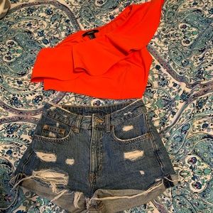 Cute forever 21 crop top, H&M cute denim shorts